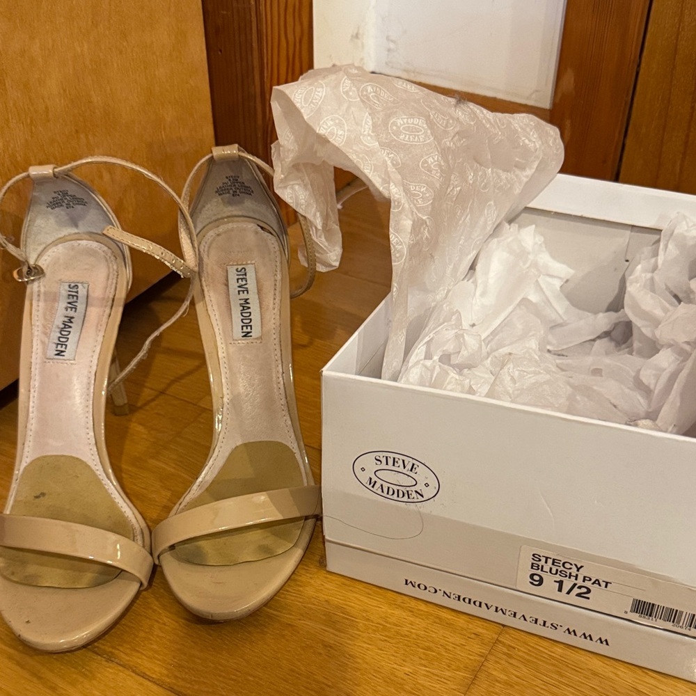 Steve Madden Nude Strappy Heels